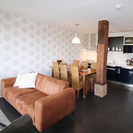Rural Holiday Home With A Lovely Sunny Terrace Workum Esterno foto