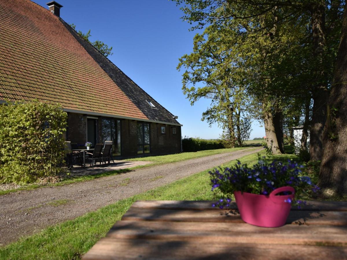 Rural Holiday Home With A Lovely Sunny Terrace Workum Esterno foto