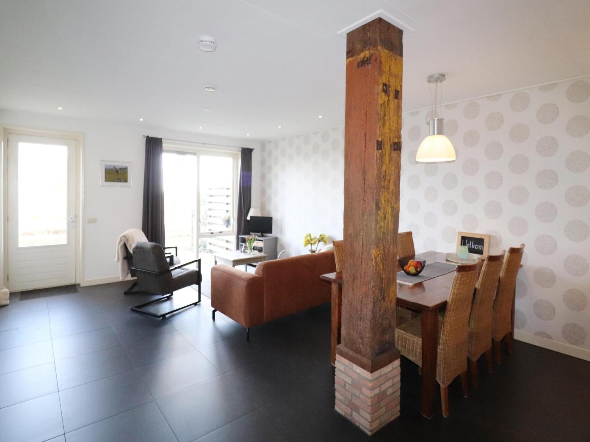 Rural Holiday Home With A Lovely Sunny Terrace Workum Esterno foto