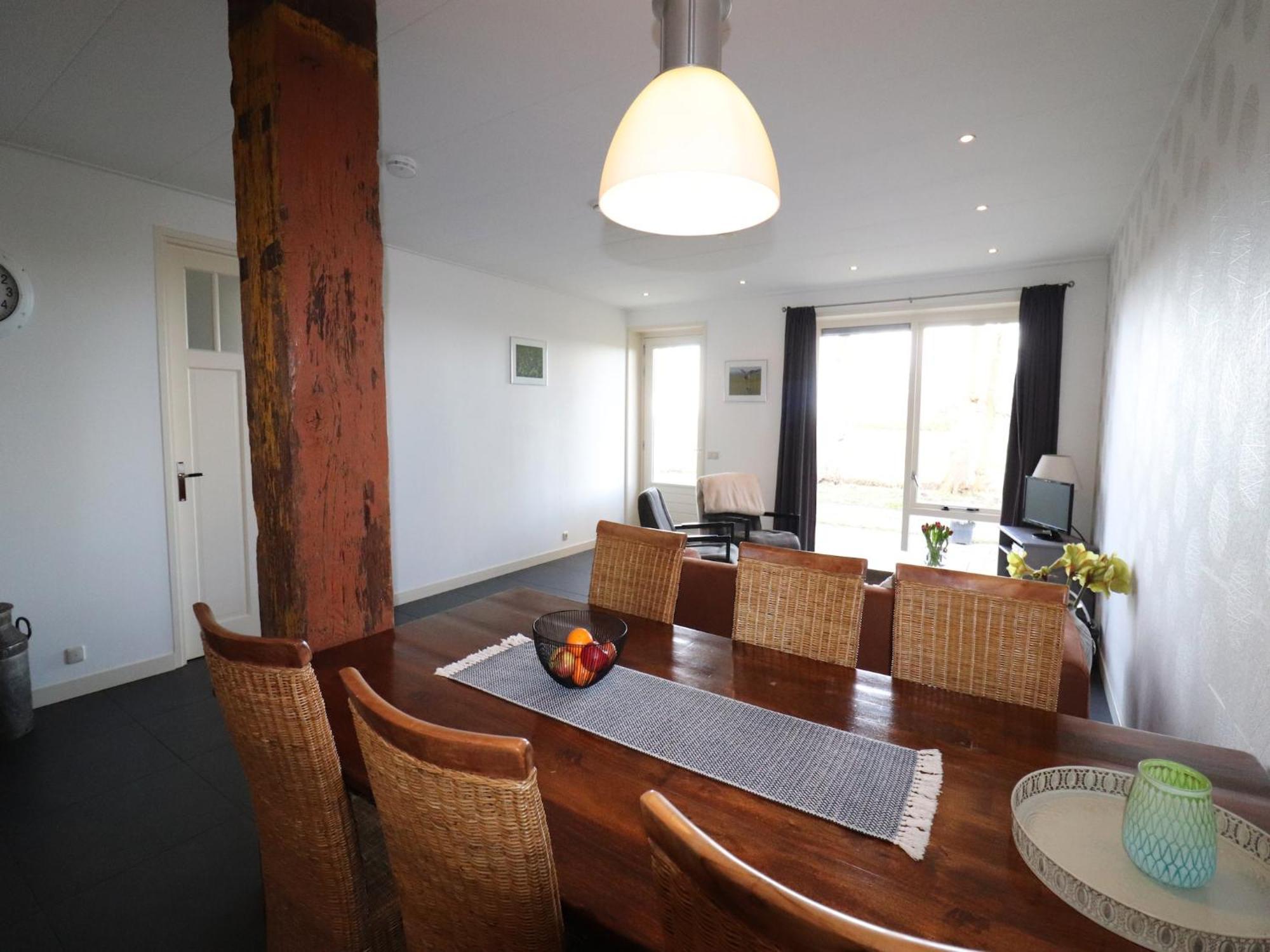 Rural Holiday Home With A Lovely Sunny Terrace Workum Esterno foto